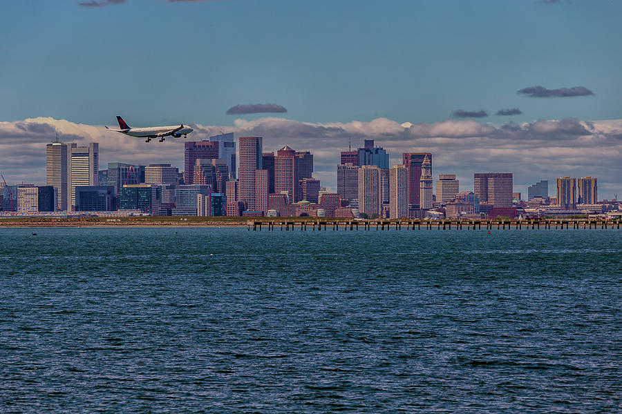 Delta Airlines Lands in Boston Photograph by Brian MacLean