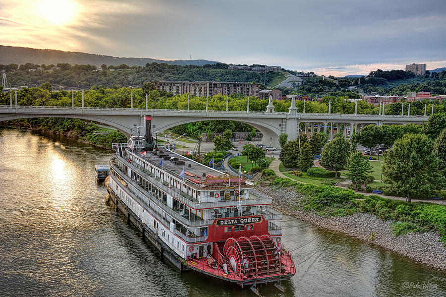 Delta Queen 3 Photograph by Dale Wilson - Pixels