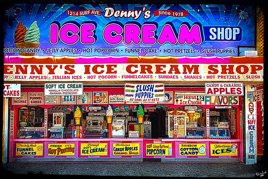 Dennys Ice Cream Shop Photograph by Chris Lord
