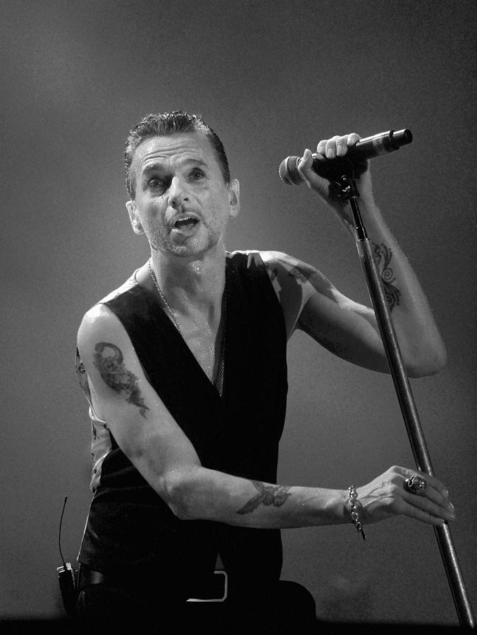 Music Photograph - Depeche Mode 5 by Rafa Rivas