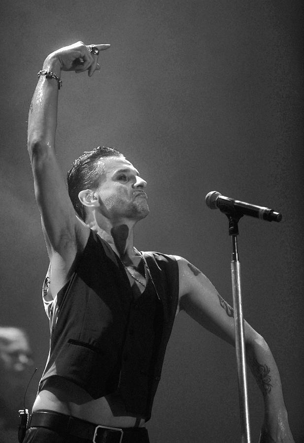 Music Photograph - Depeche Mode 7 by Rafa Rivas