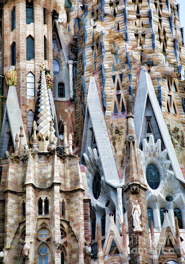Details La Sagrada Familia Color Photograph by Chuck Kuhn