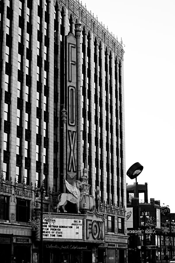Black And White Photograph - Detroit Fox Theatre Black and White by Alanna Pfeffer