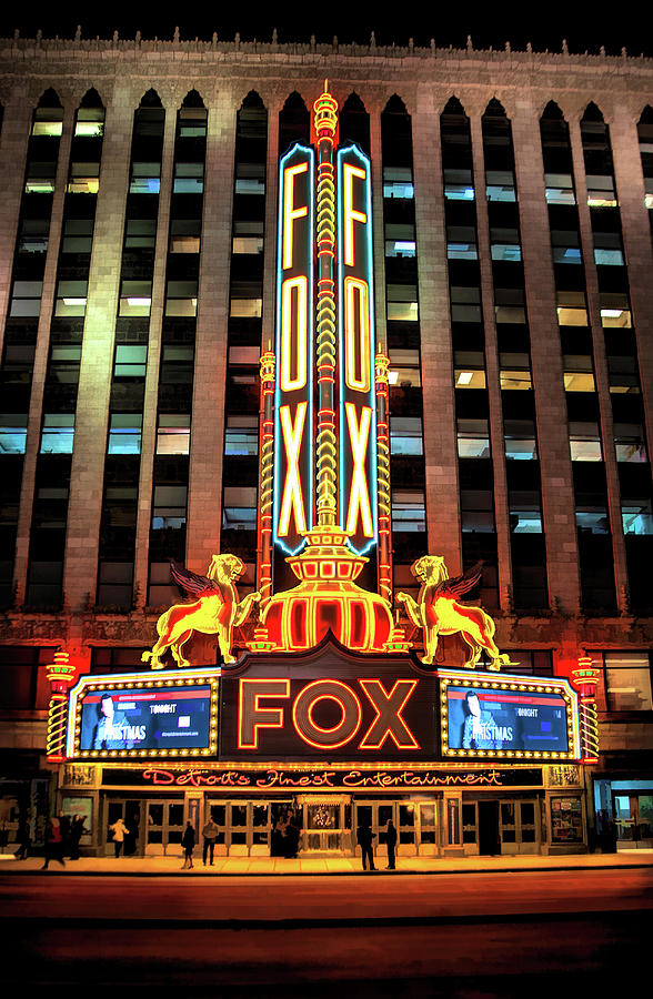 Detroit Fox Theatre Marquee Painting by Christopher Arndt