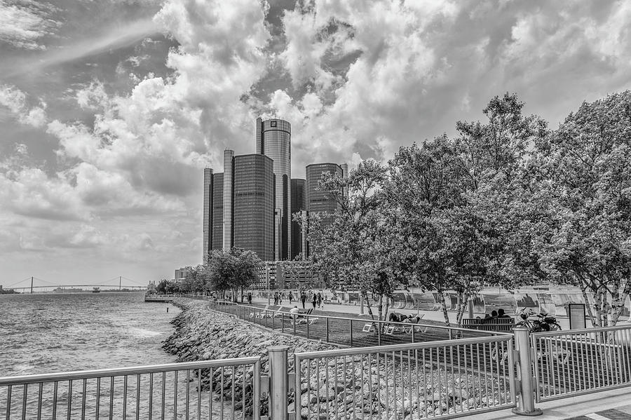 Detroit Riverfront and Reninsance Center  Photograph by John McGraw