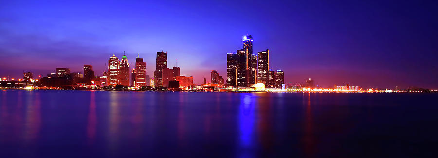 Detroit Skyline 3 Photograph by Gordon Dean II