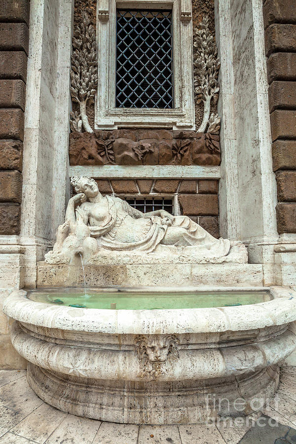 Diana Goddess Fountain Photograph By Benny Marty Fine Art America