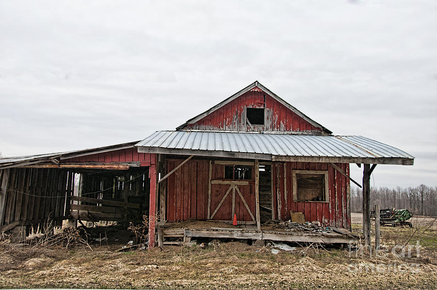 Dilapidated Old Barn Photograph by David Arment