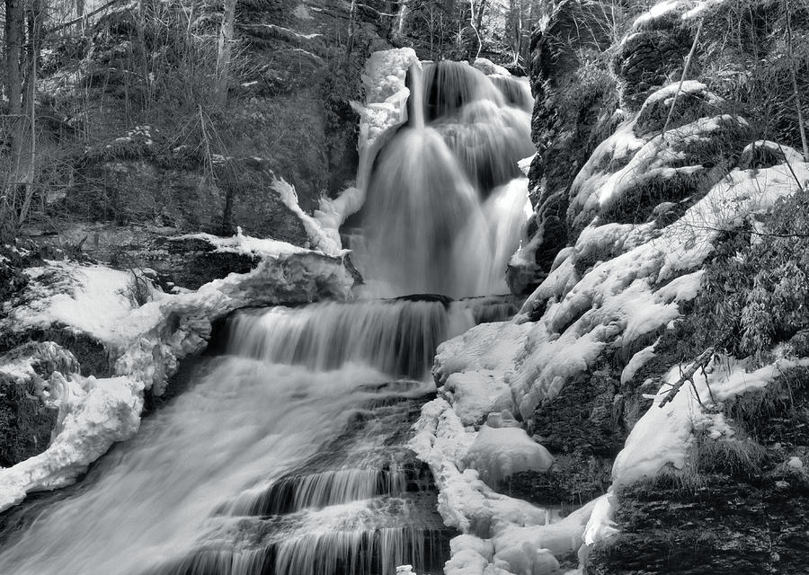 Winter Photograph - Dingmans Falls In Winter by Stephen Vecchiotti