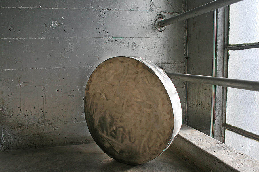 Abstract Sculpture - Disk  by Linda Raynsford 