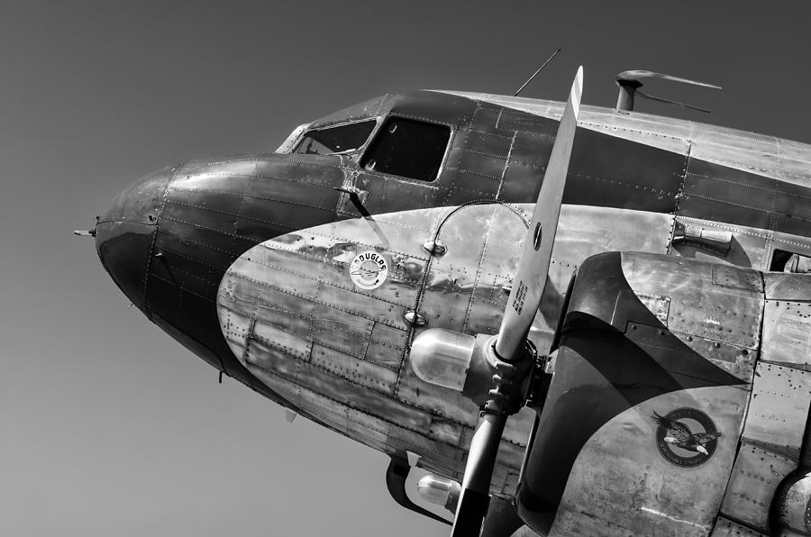 Douglas DC-3 Photograph by Chris Buff
