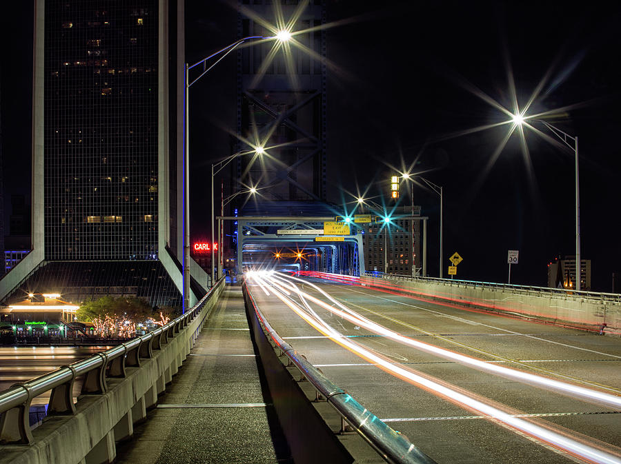 Downtown Bridge Run Photograph by Art Cole