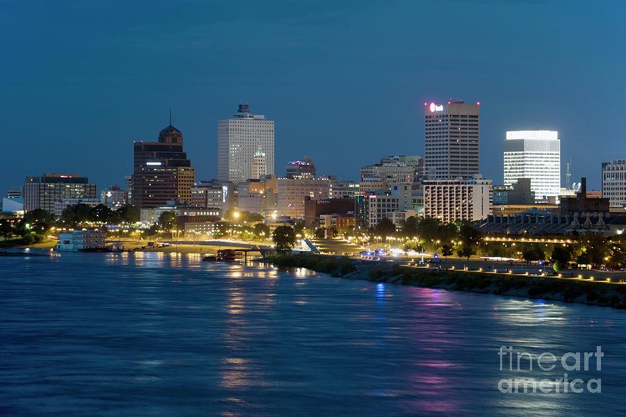 Downtown Memphis At Night Photograph By Bill Cobb - Fine Art America