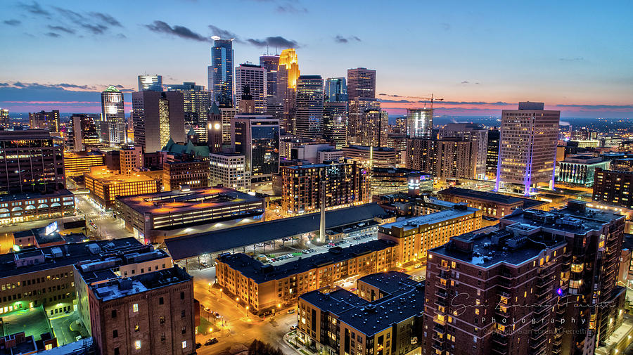 Downtown Minneapolis at Dusk Photograph by Gian Lorenzo Ferretti - Fine ...