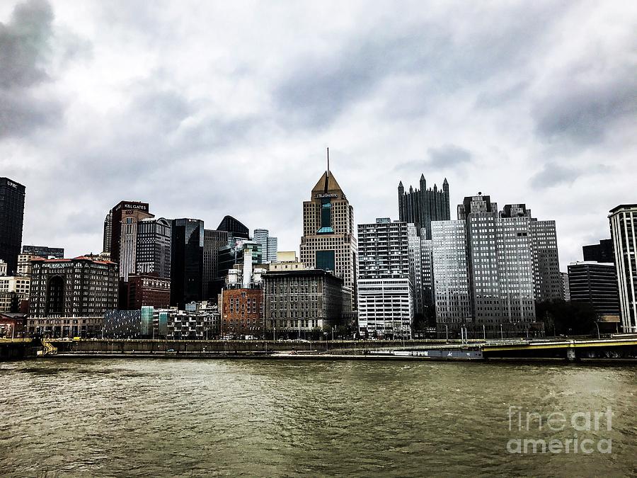 Downtown Pittsburgh Photograph by Kevin Gladwell