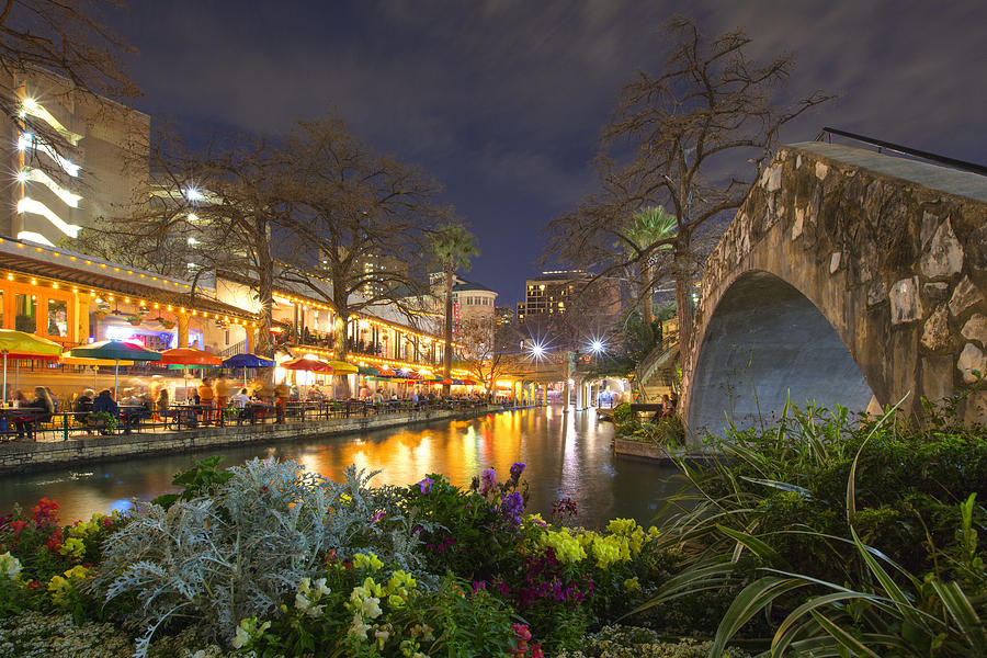 San Antonio Photograph - Downtown San Antonio Texas Riverwalk 1 by Rob Greebon