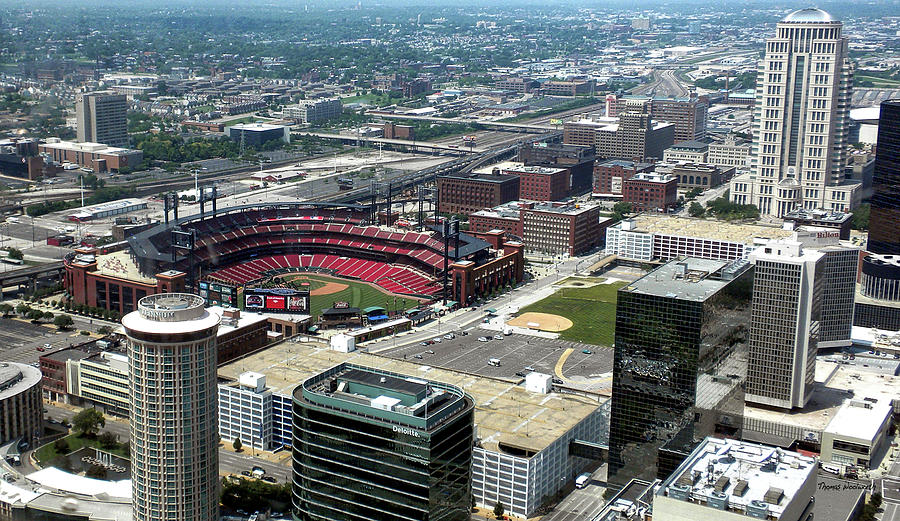 Downtown St. Louis 2 Photograph by Thomas Woolworth - Fine Art America