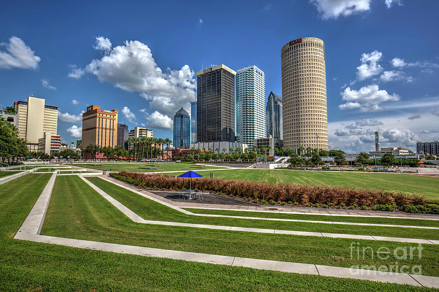 Downtown Tampa, Curtis Hixon Waterfront Park Photograph by Felix Lai