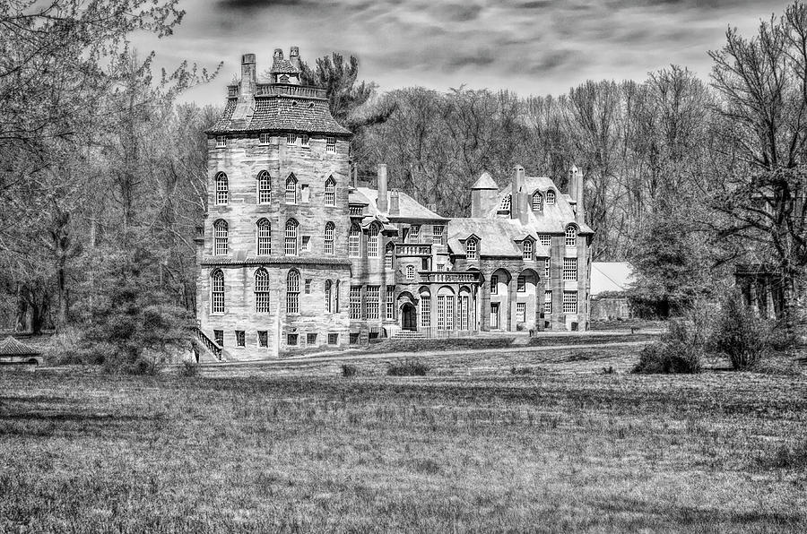 Doylestown Pa - Fonthill Castle Photograph by Bill Cannon