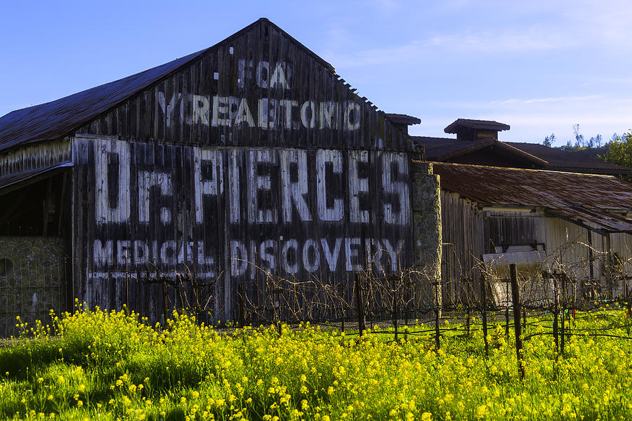 Dr Pierces Barn Photograph by Garry Gay
