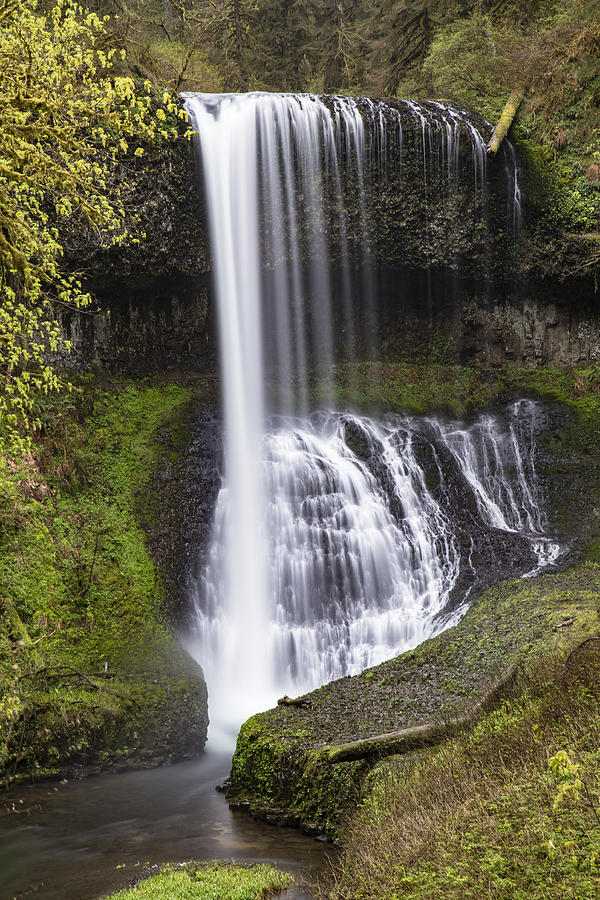 Waterfall Photograph - Drake Falls in Silver Falls State Park by John McGraw