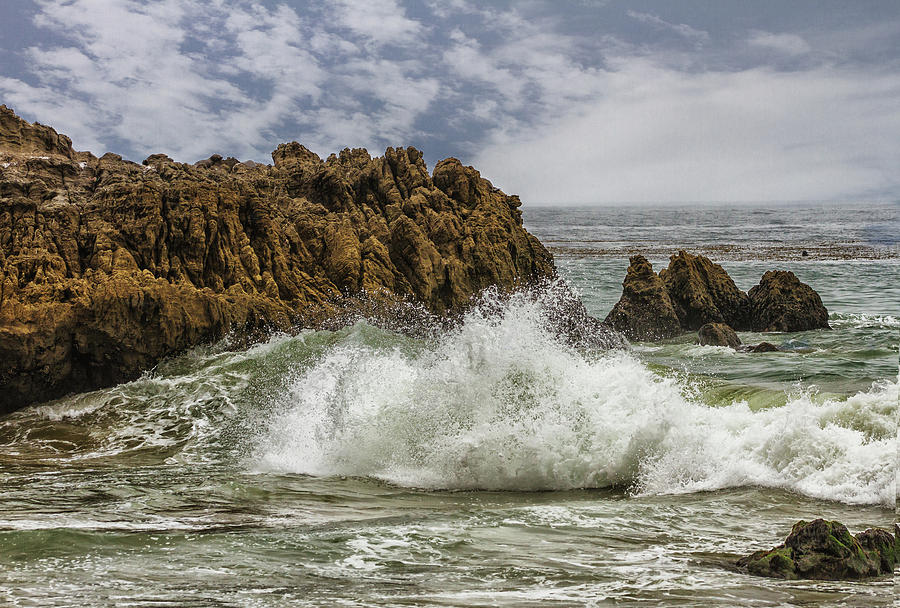 Dramatic Waves Photograph by Robert Hebert