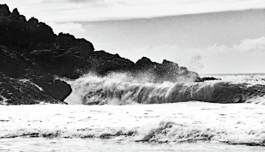Dreamy Hawaiian Wave Photograph by Mary Haber