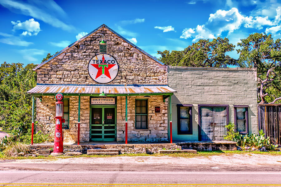 Driftwood Texas Texaco Station Photograph by Steve Snyder