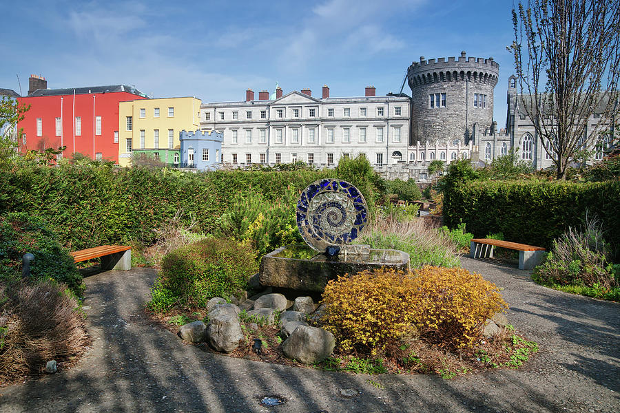Dublin Castle from Dubh Linn Gardens Photograph by Artur Bogacki