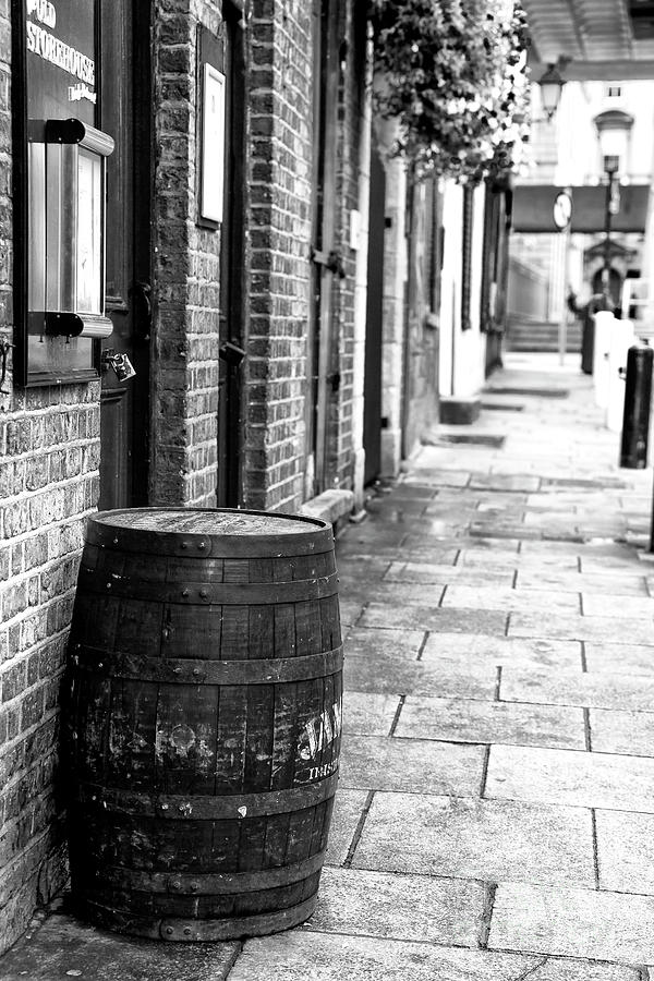 Dublin Street Photograph - Dublin Street by John Rizzuto Dublin Street Photograph - Dublin Street by John Rizzuto