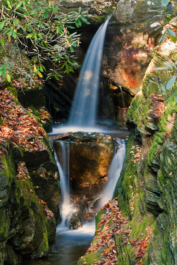 Duggers Creek Falls Photograph by David Freuthal