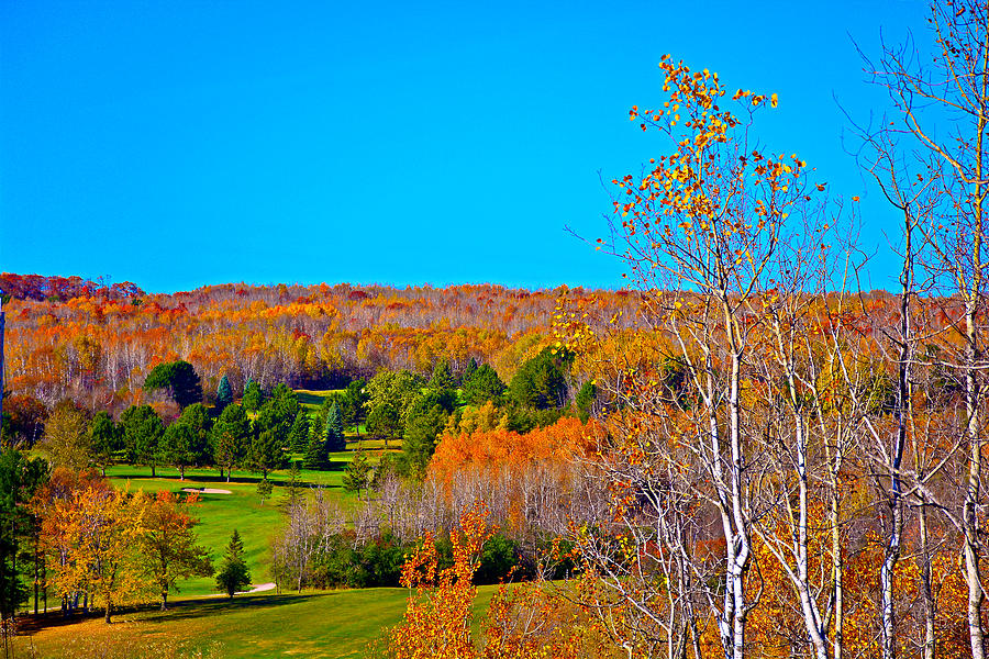 Duluth Golf in Autumn Photograph by Robert Meyers-Lussier