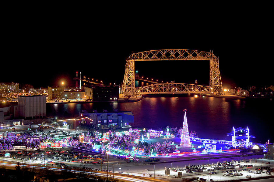 Duluth Holiday Lights Photograph by Craig Voth Pixels