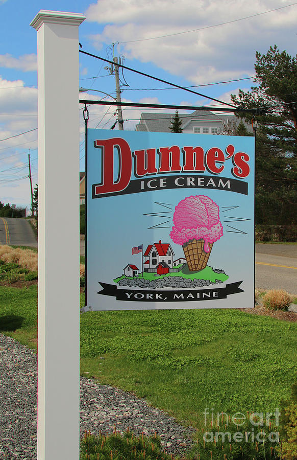 Dunnes Ice Cream Sign 5296 Photograph by Jack Schultz