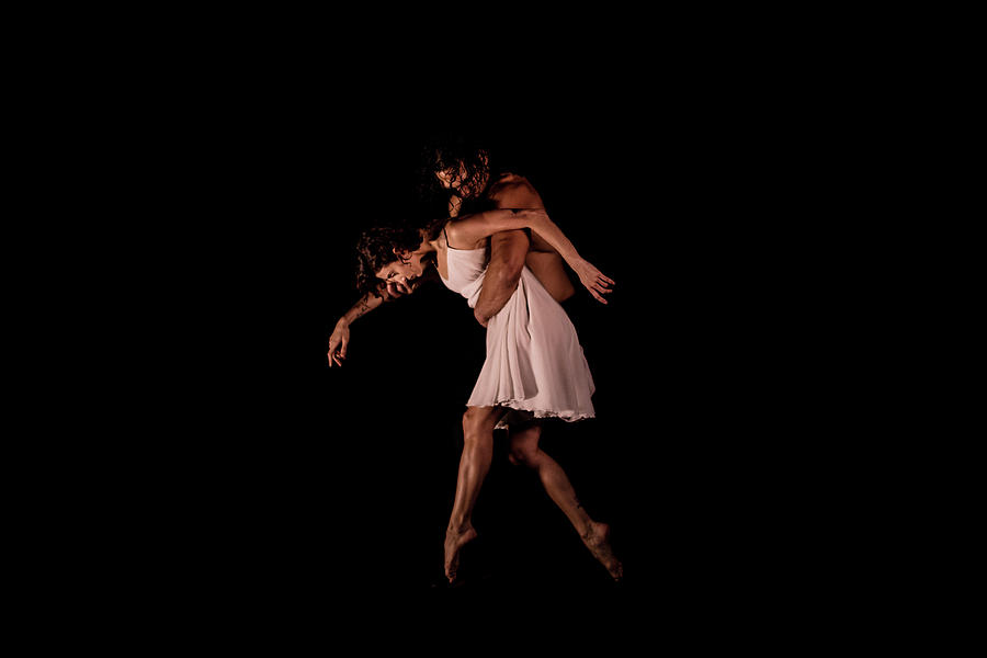 Duo in the Black Box by Lucas Dragone Duo in the Black Box by Lucas Dragone