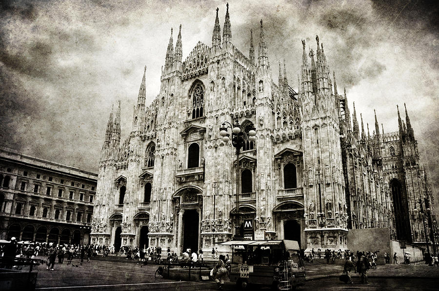 Madonna Photograph - Duomo di Milano by Laura Melis
