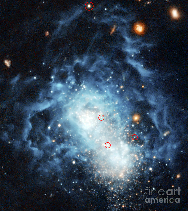 Dwarf Irregular Galaxy, I Zwicky 18 Photograph by Science Source
