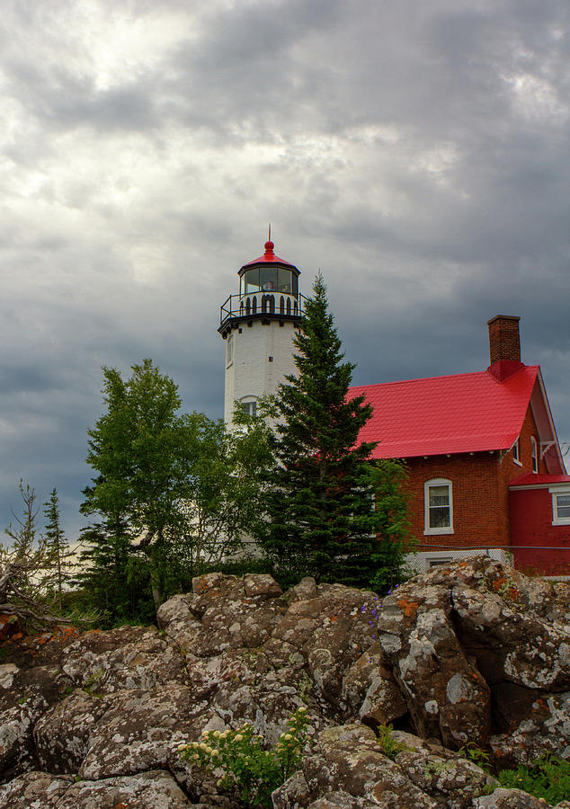 Eagle Harbor Lighthouse Photograph by Jeff Kurtz