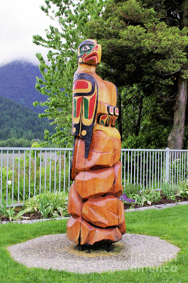 Eagle Totem  Photograph by Don Siebel