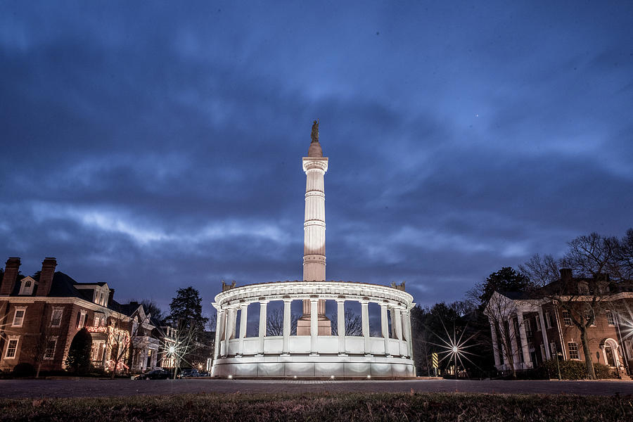 Early Morning Jefferson Davis Statue Photograph by Doug Ash