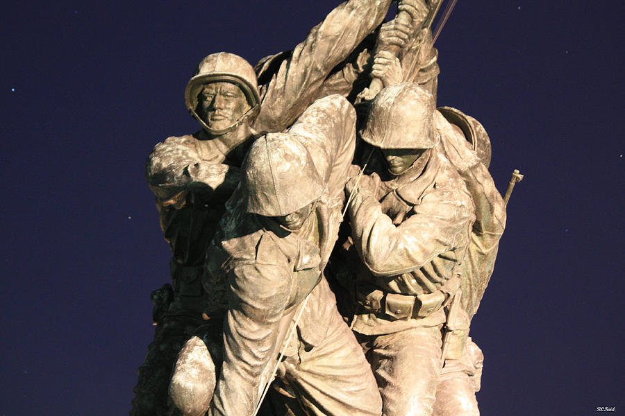 Early Washington Mornings - Team Iwo Jima Photograph by Ronald Reid