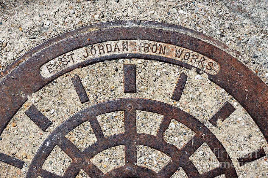 East Jordan Iron Works 8082 Photograph by Ken DePue
