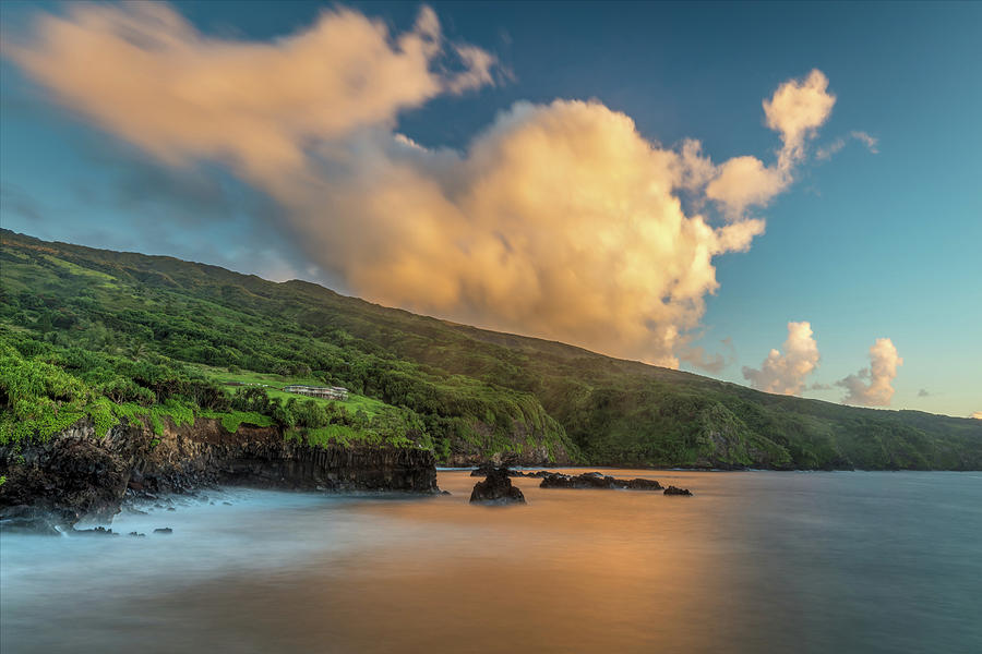 East Maui Coastline at Sunrise Photograph by Pierre Leclerc Photography