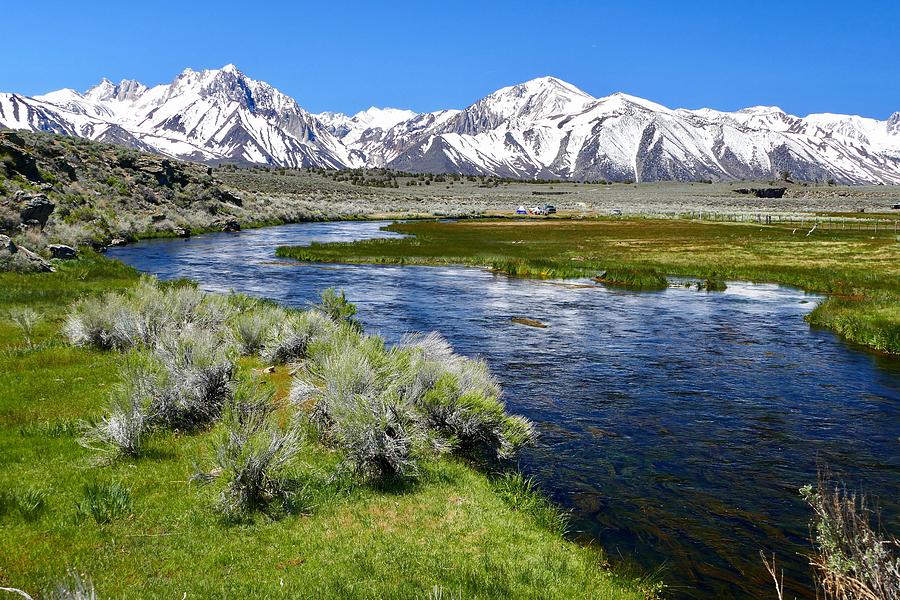 Eastern Sierra Mountains Photograph by Julius Reque