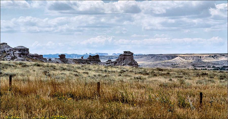Eastern Wyoming Sky Photograph by Donald J Gray