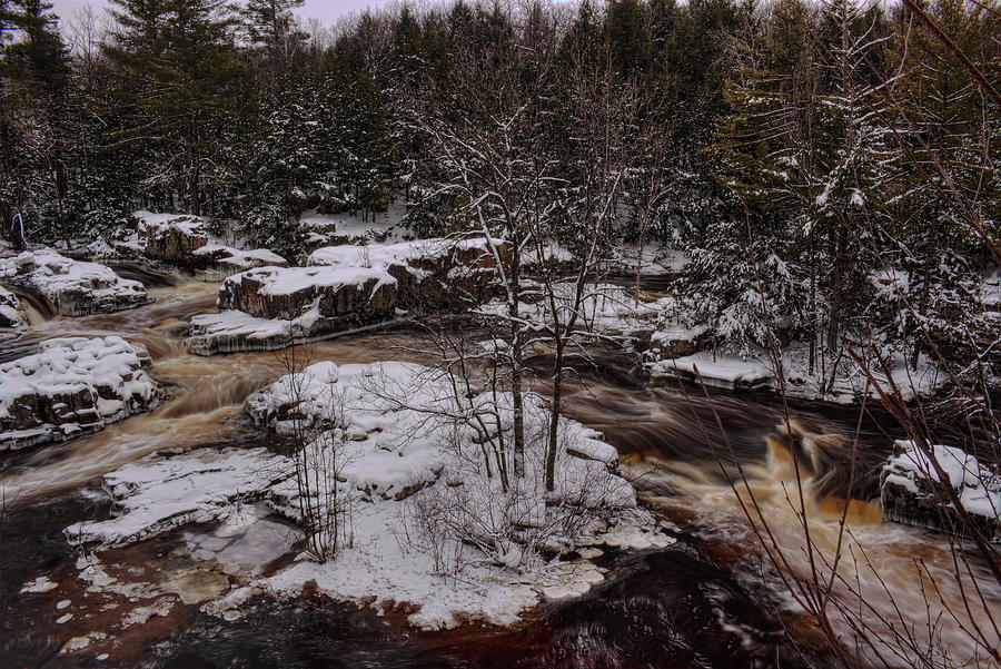 Eau Claire Dells Snow Covered Island Photograph by Dale Kauzlaric
