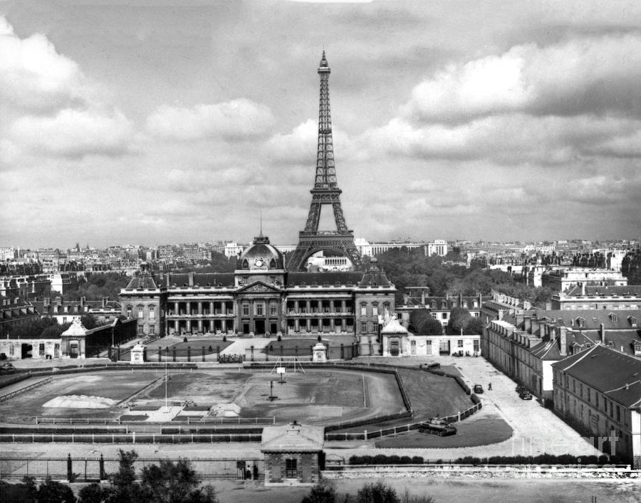 Paris Photograph - Ecole de Guerre   Eiffel Tower, Paris, France ,Circa 1948 by Monterey County Historical Society
