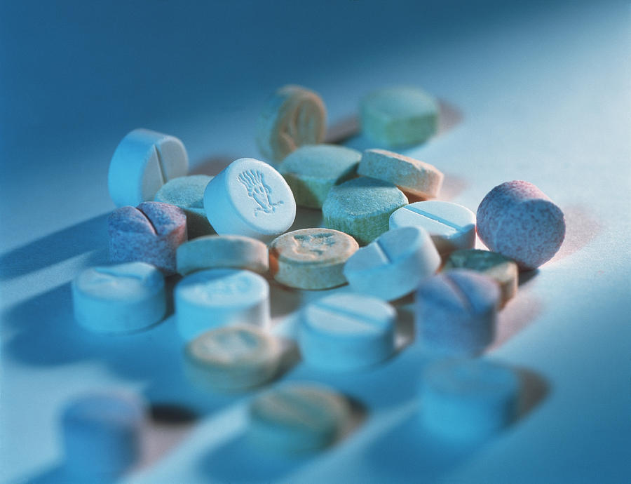 Pill Photograph - Ecstasy Pills by Tek Image.
