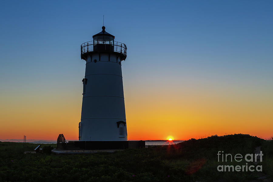 Lighthouse Photograph - Edgartown Harbor Light Sunrise I by Clarence Holmes