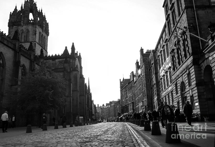 Edinburgh Black White Scotland  Photograph by Chuck Kuhn